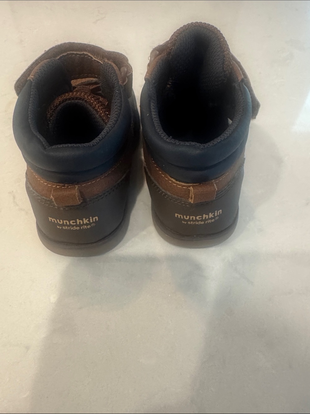 Stride Rite Brown and Black Kids Waterproof Snow Boots with Strap Size 9M - Picture 4 of 8